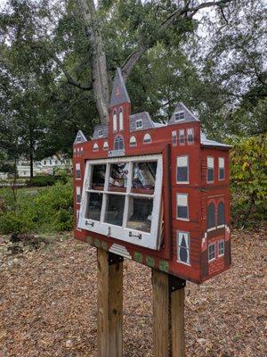 Cultural Center Little Free Library, Madison