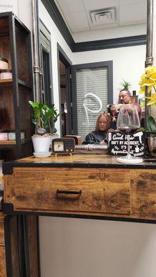 Salon Boutique Arcadia