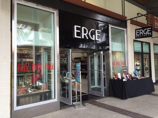 Erge Footwear