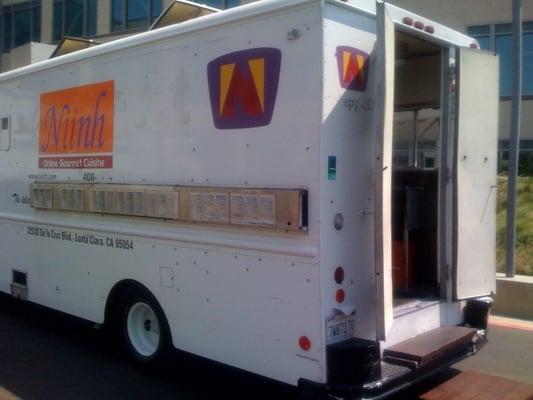 the walk in (Curry) truck