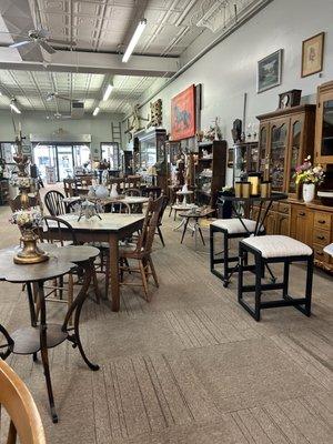 Riverfront Antiques