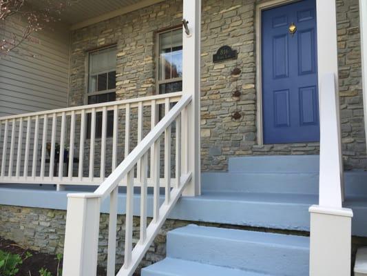 Porch Floor, Wood, and Door