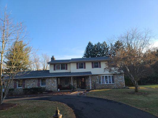 Guard Dog Roofing & Siding, LLC