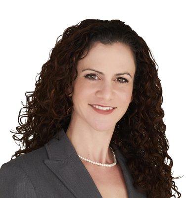 Lilli Schipper - LoKation Real Estate