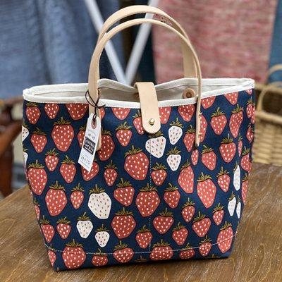 Rabbit Row Yarns & Haberdashery