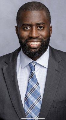 Dr. Owusu is compassionate and is well versed in extractions, root canals and repairing chipped teeth.