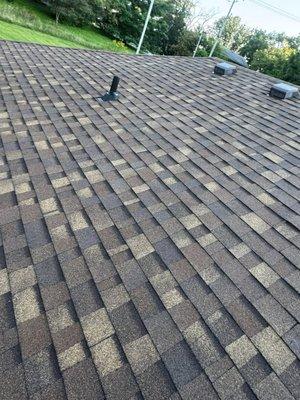 Tear off & roof replacement. Owens Corning Duration shingles, Desert Rose.