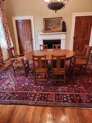 3250 Antiques & More