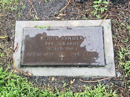 North Woodlawn Cemetery