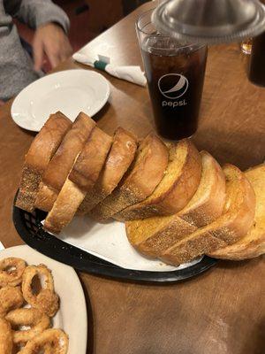 Uncle Tony's Pizza & Pasta