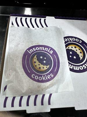 Insomnia Cookies