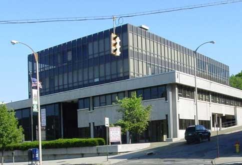 Broadway Accident & Injury Center / Cross River Medical