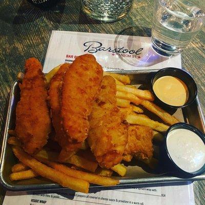 Barstool Sansom Street