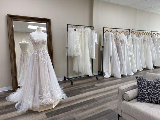 Frontroom Couture - Naperville