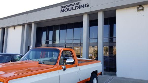 Showcase Moulding