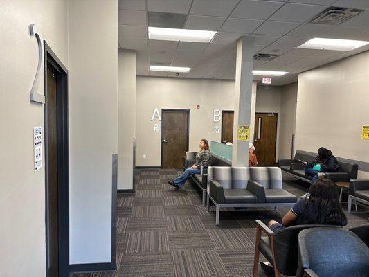 Charles Retina Institute - Oxford