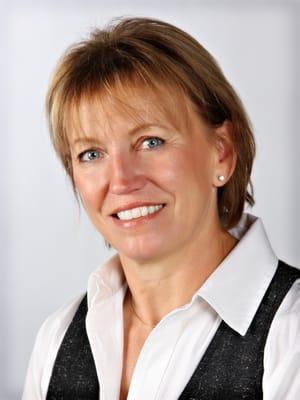 Karin Turner - Realty One Group Nest