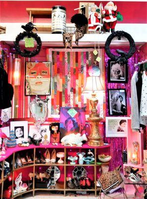 Plaza Antiques & Collectibles Mall