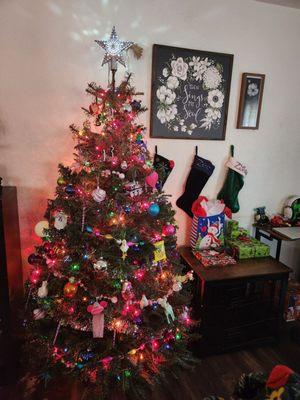 Our tree done up all pretty!!