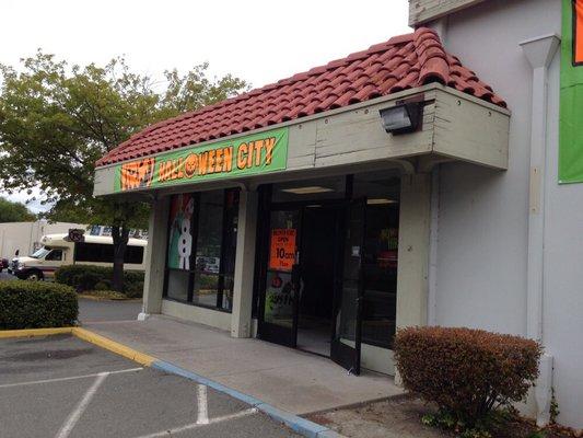 Halloween city salvio concord ca street st