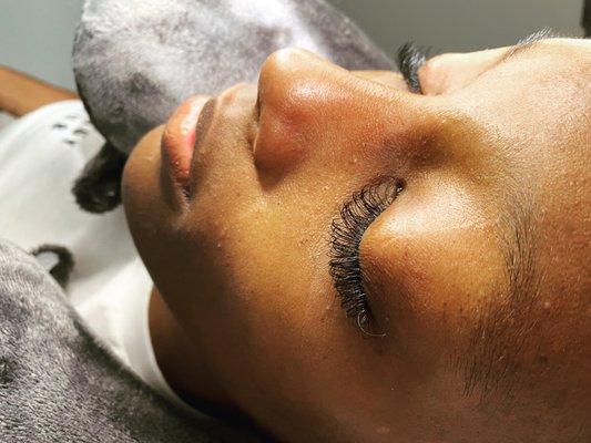 Boujeeglitterlashpalace