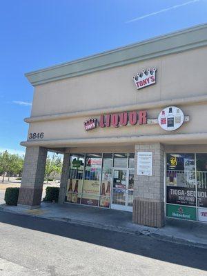 Tony's Liquor