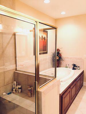 Pane 'N the Glass Cleaning