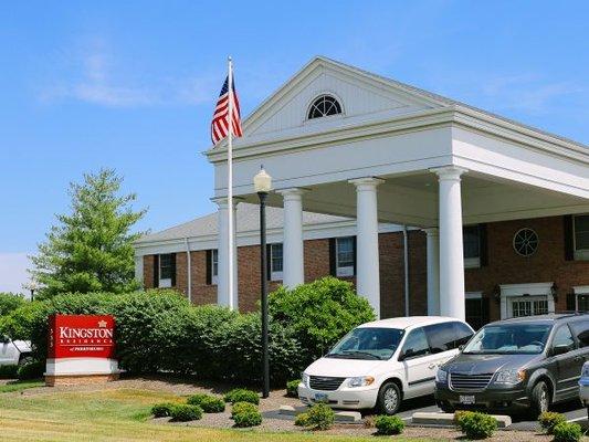 Kingston Residence of Perrysburg Main Entrance