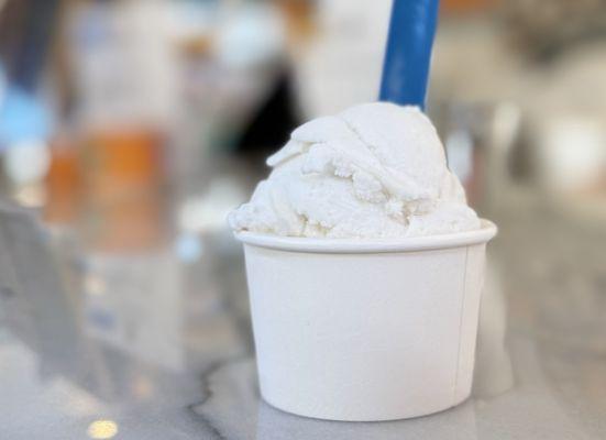 Coconut cream Italian ice