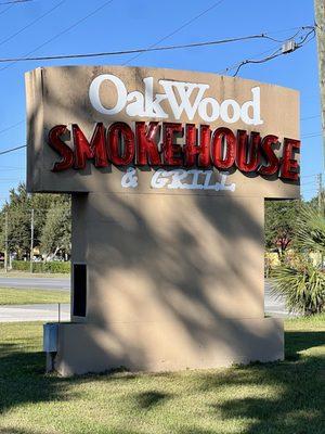 Oakwood Smokehouse & Grill