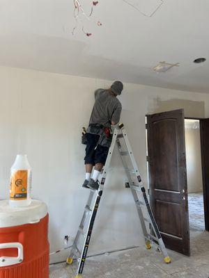 Lujan Handyman Services