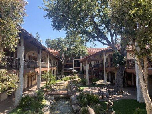 Lindsey Cooper, LMFT