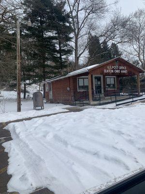 Elkton Post Office