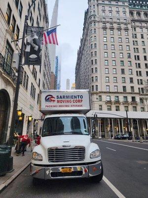 Sarmiento Moving