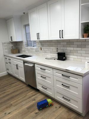 Deluxe Vanity and Kitchen