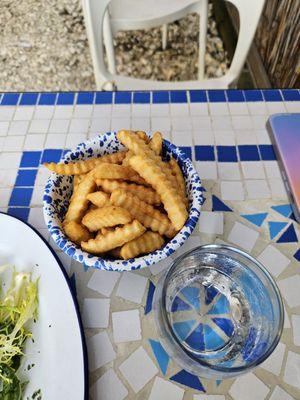 Hot and tasty crinkle fries
