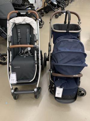 Lots of strollers to try out