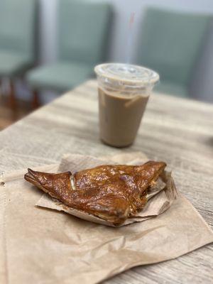 Cafecito, guava/cheese pastry