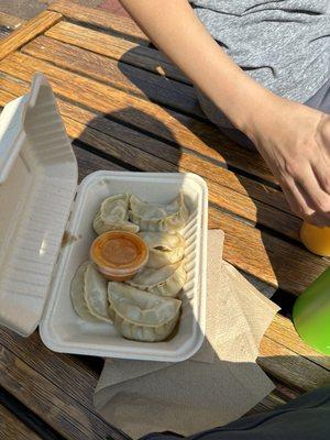 Chiri's Momo Delight