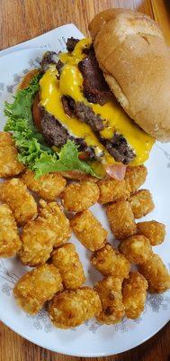 Double Bacon Cheeseburger with Tator tots