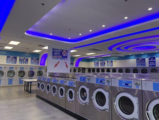 E LaundryLand