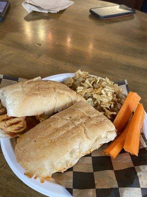Urban Farmhouse Market and Cafe