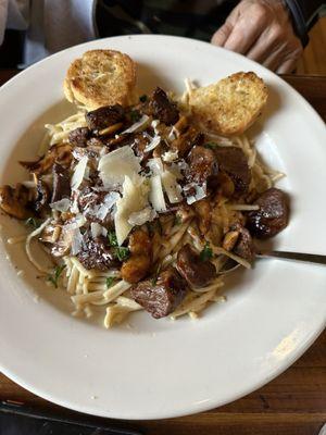 Steak and Mushroom pasta