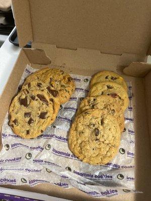 Insomnia Cookies