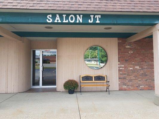 Salon Preston