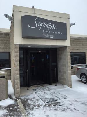 Signature Flight Support-Stp