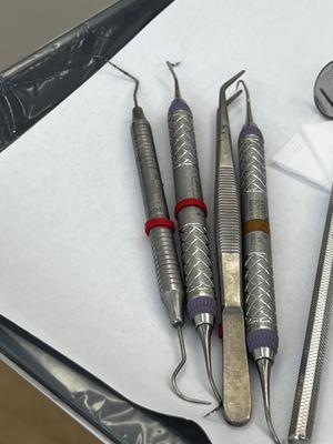 2 sickle scalers. The only instruments used for a so call deep cleaning.