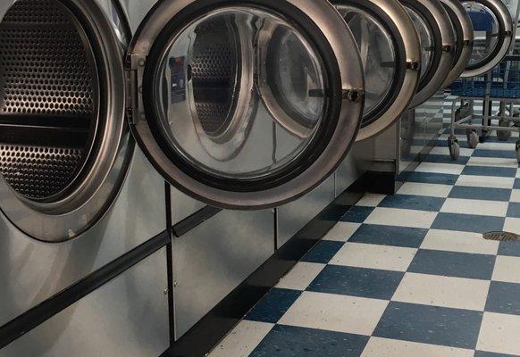 Huntersville Coin Laundry