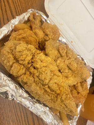 Medium fish and shrimp combo