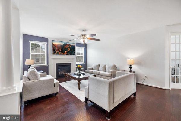 Market Ready Staging Solutions